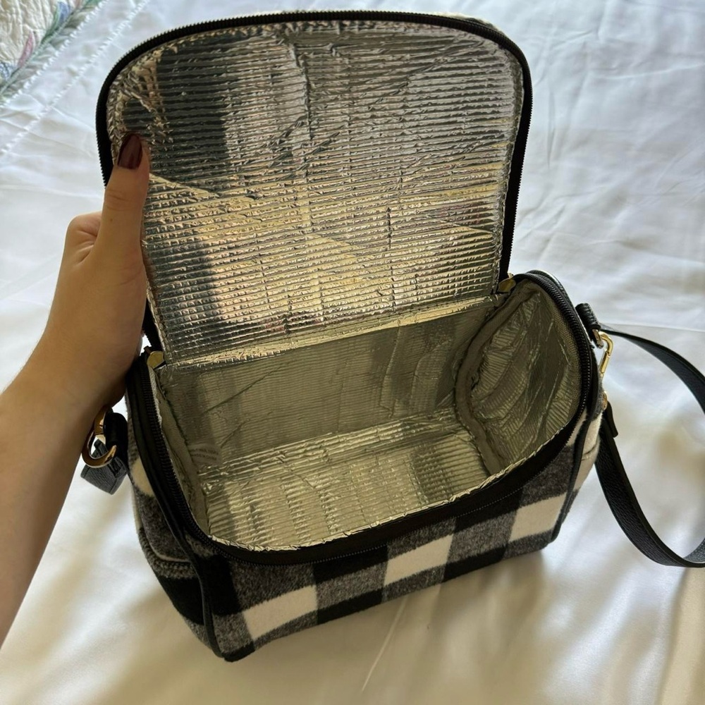 black and white buffalo crossbody insulated lunch box - Picture 3 of 7